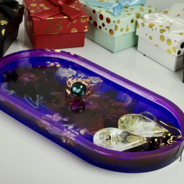 Porte-bijoux en Résine – Éclat Violet avec Bordures Douces et Dessous Pailleté – Image 3